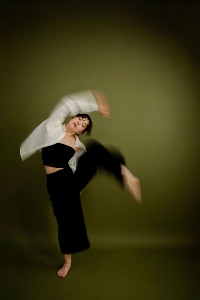 Kate dancing