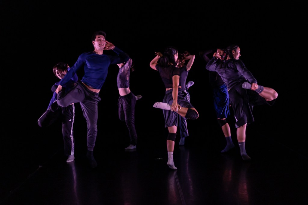 dancers doign sprinkler dance move